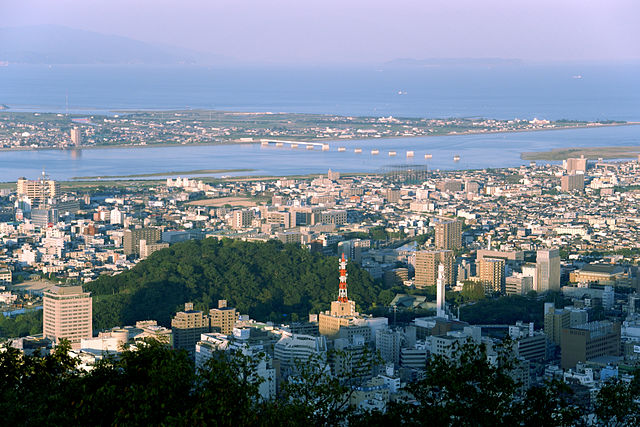 Vista de Tokushima do topo do Monte Bizan