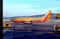 Boeing 737-500, Southwest "Corndog" colors (7448378824).jpg