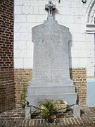 Buigny-Saint-Maclou, Somme, Plaque commémorative.JPG