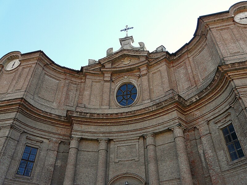 File:Carignano-duomo ss giovanni battista e remigio-facciata.jpg