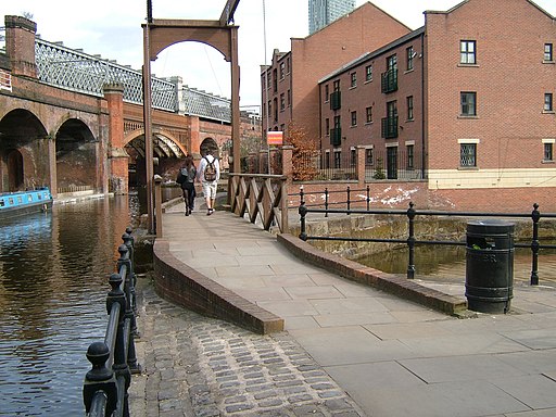 Castlefield Bridgewater 4688