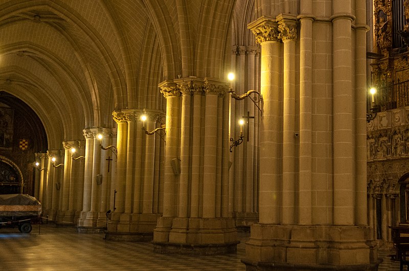 File:Cathedral of Toledo (6933231488).jpg