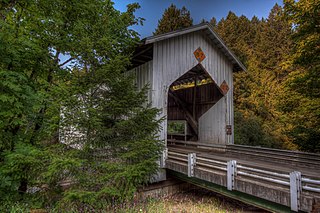 <span class="mw-page-title-main">Cavitt Creek Bridge</span> Bridge in Oregon, United States