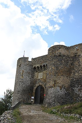 Château de Montmorin makalesinin açıklayıcı görüntüsü