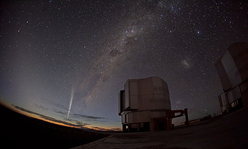 File:Christmas Comet Lovejoy Captured at Paranal.jpg