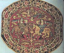 Rondel, wool on linen, 6th century, Syrian or Egyptian Coptic. Cooper Union museum. Coptic rondel.jpg