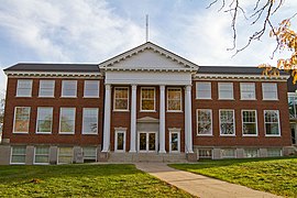 Cornell-College-Mount-Vernon-Distrito-histórico-2.jpg