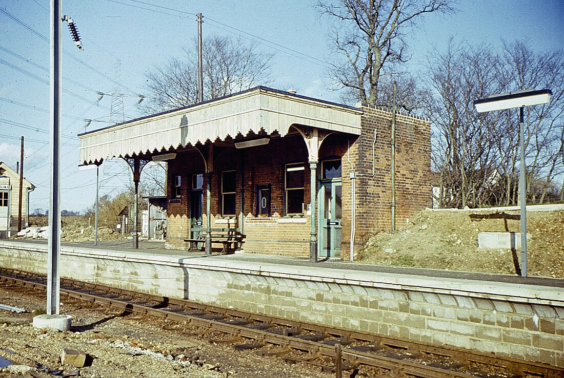 Cressing railway station