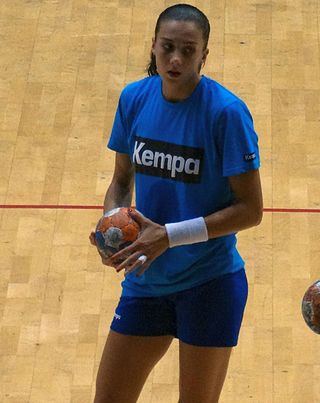 <span class="mw-page-title-main">Florina-Cristina Burcea-Zamfir</span> Romanian handball player