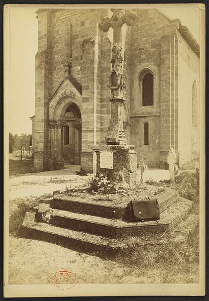 File:Croix de cimetière de Sadirac - J-A Brutails - Université Bordeaux Montaigne - 0073.jpg