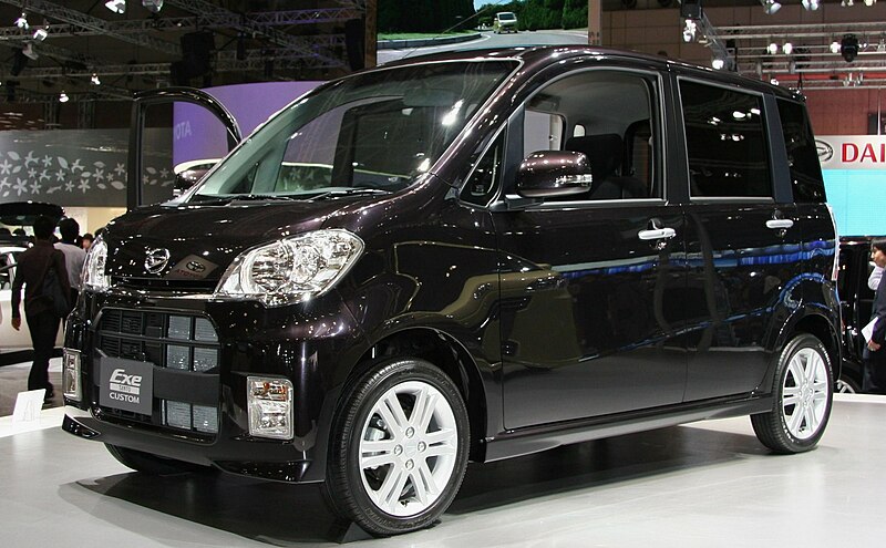 File:Daihatsu Tanto Exe Custom.jpg