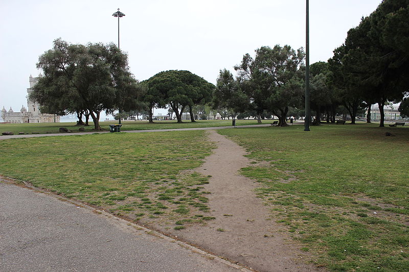 File:Desire path (19811581366).jpg