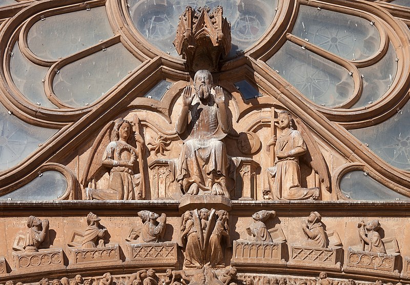 File:Detalle do pórtico da Catedral de Tarragona-52.jpg