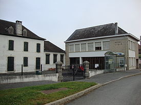 Domezain-Berraute (Pyr-Atl, Fr) Mairie - école à Domezain.JPG
