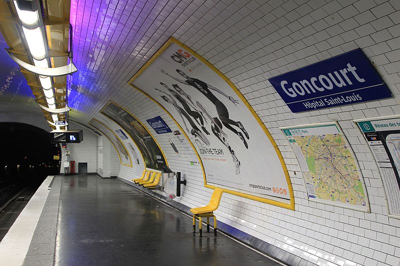 File:Goncourt (Paris métro) quai Châtelet par Cramos.JPG