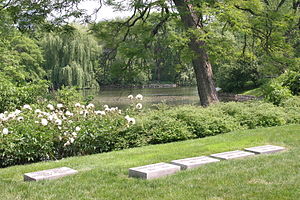 Graceland Cemetery