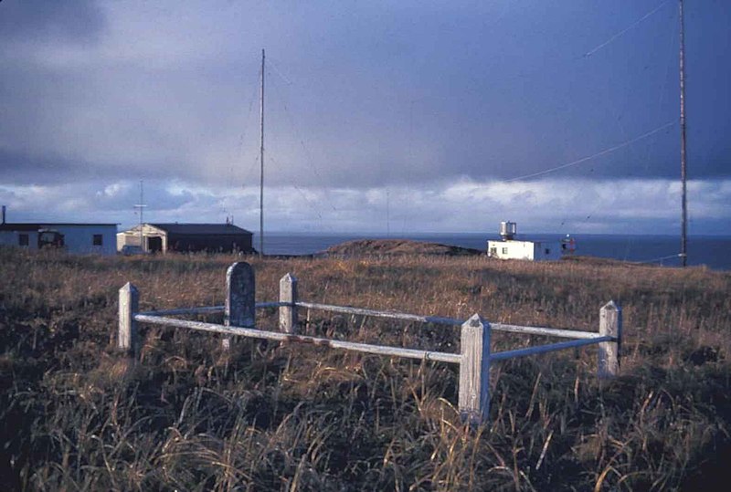 File:Grave site at Izembek.jpg