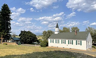 <span class="mw-page-title-main">Green Bluff, Washington</span> Unincorporated community in Washington, United States