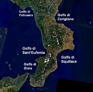 <span class="mw-page-title-main">Gulf of Squillace</span>