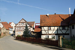 Höchheim, Gollmuthhausen, Lindenweg 7, 9, 001.jpg
