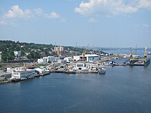 Halifax Shipyard viewed from the Macdonald Bridge in 2013, before expansion HSL2013.JPG