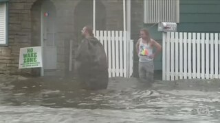 Fil: Harvey nedgradert til Tropical Storm, 'Dramatic Flooding' a Concern.webm