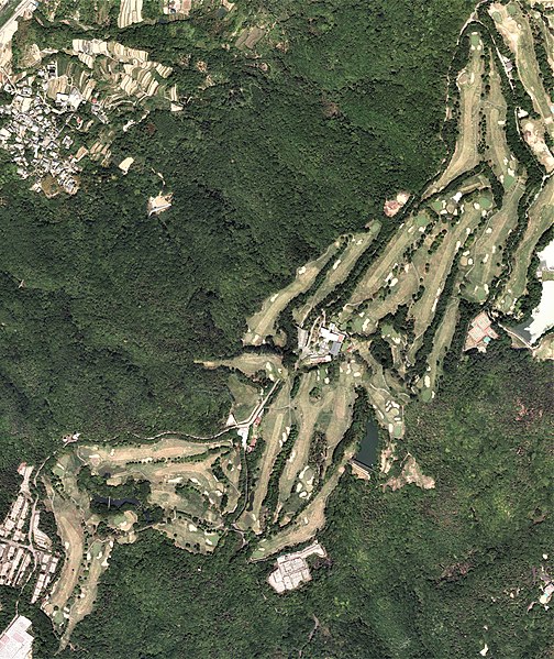 File:Ikeda Country Club, Ikeda Osaka Aerial photograph.2012.jpg
