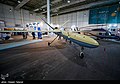 طائرة شاهد 129 في معرض صناعة الطيران الذي تقيمه جمهورية إيران بحضور 90 شركة من إيران وروسيا والصين وإثيوبيا في مركز كيش الدولي للمعارض
