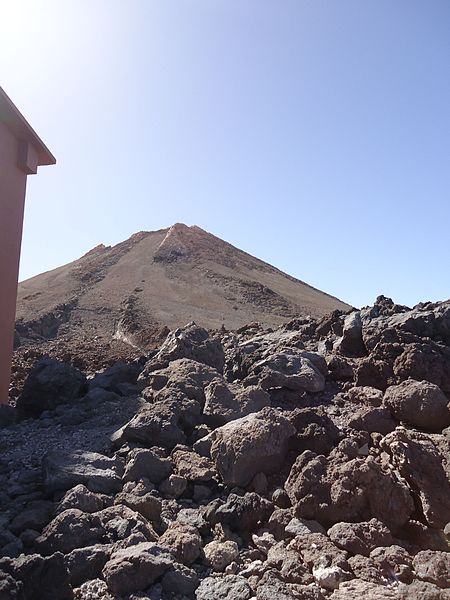 File:La cima del Teide.jpg