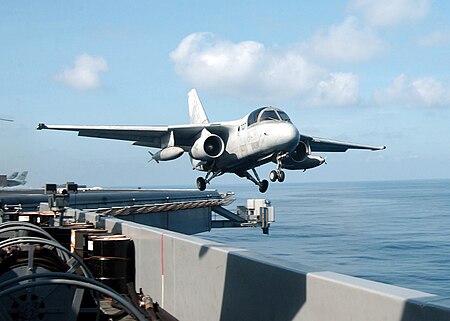 Lockheed S-3B Viking of VS-35 is launched from USS Abraham Lincoln (CVN-72) on 28 August 2002 (020828-N-9593M-019).jpg