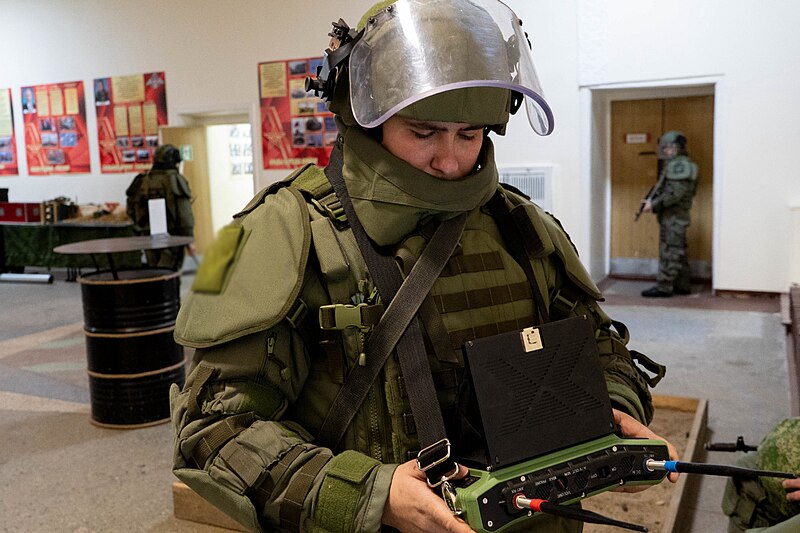 File:Military engineers of the Northern Fleet demining exercise - January 2024 02.jpg