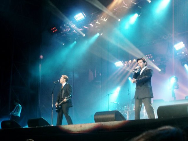 Modern Talking during their final concert in 2003