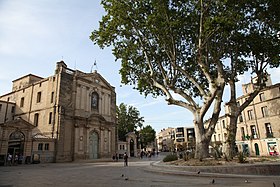 Place Albert-1er makalesinin açıklayıcı görüntüsü