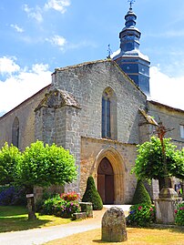 Ancienne chapelle des Augustins et son clocher penché.