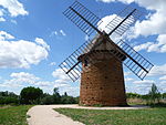 Moulin a vent de Saint-Martin-du-Touch 2.jpg