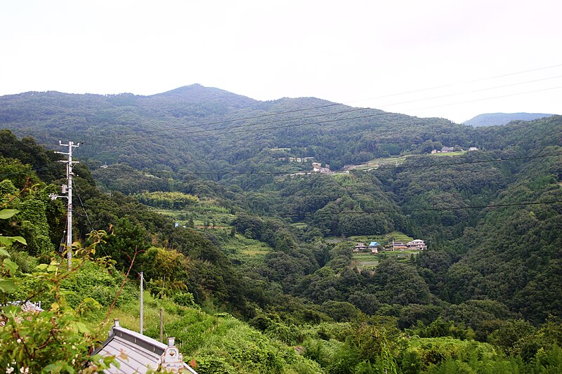 File:Mt. Ryūō 2.jpg