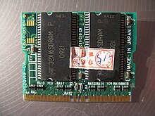 256 MB MicroDIMM PC133 SDRAM(Double sided, 4 chips) Nanonote 03 2.jpg