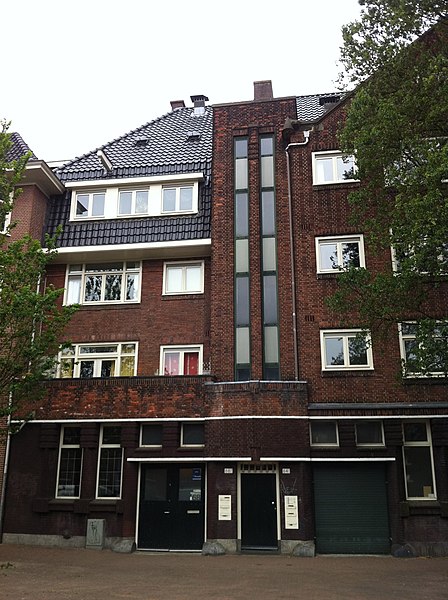 File:NieuweUilenburgerstraat66Amsterdam.jpg