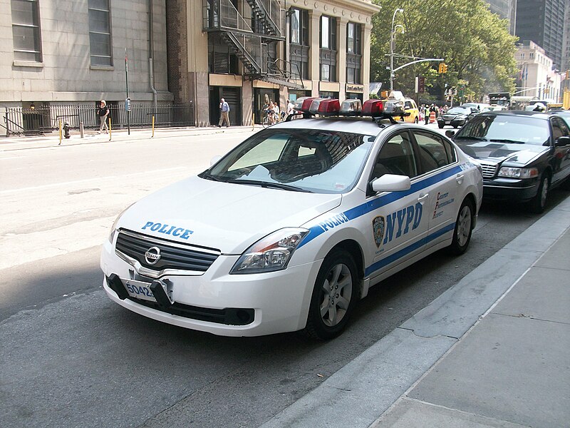 File:Nissan Altima Hybrid NYPD in New York city.JPG