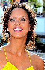 Miniatura para Noémie Lenoir