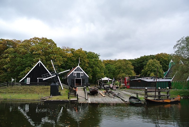 File:Noordoostelijk van Schaarsbergen, Arnhem, Netherlands - panoramio (15).jpg