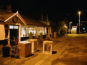 North Ferriby Kereta Api Station.jpg