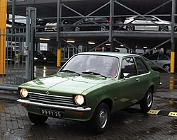 Opel Kadett Sedan (1973–1977)