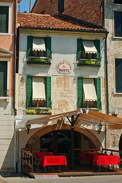 File:OsteriaConCucinaDante-restaurant.jpg