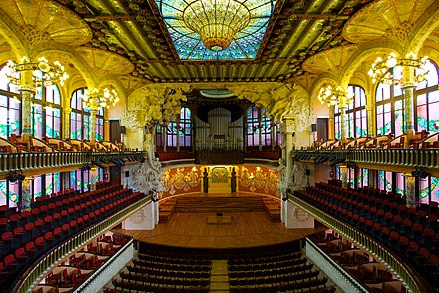The impressive interior of the Palau de la Música Catalana