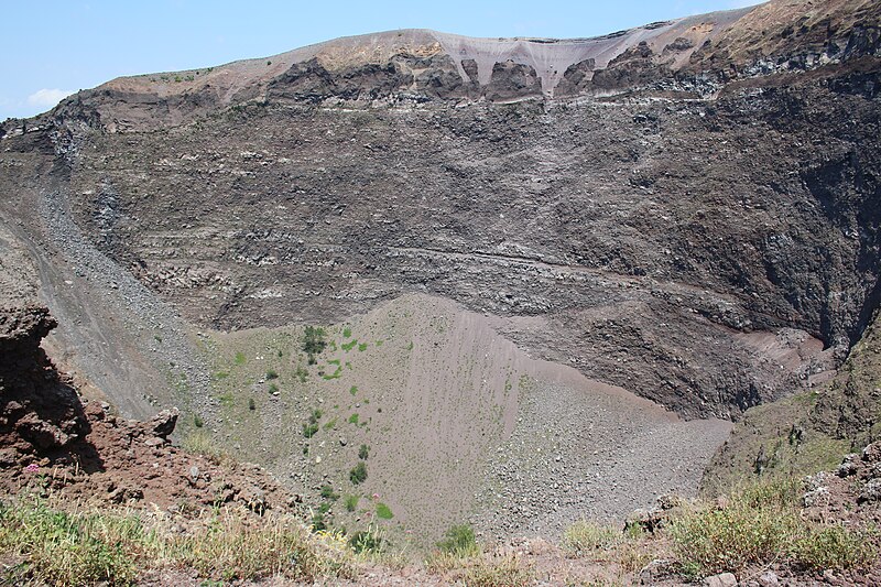 File:Parco nazionale del Vesuvio 33.jpg