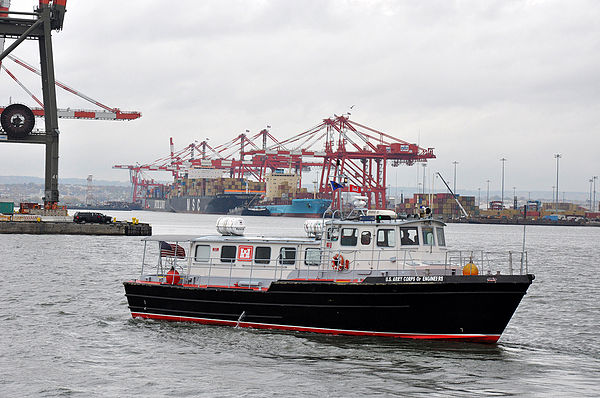 USACE patrol boat on Newark Bay