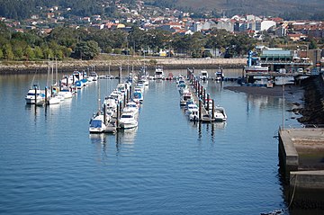 Marina of Pontevedra, between Barca Bridge and Correntes Bridge