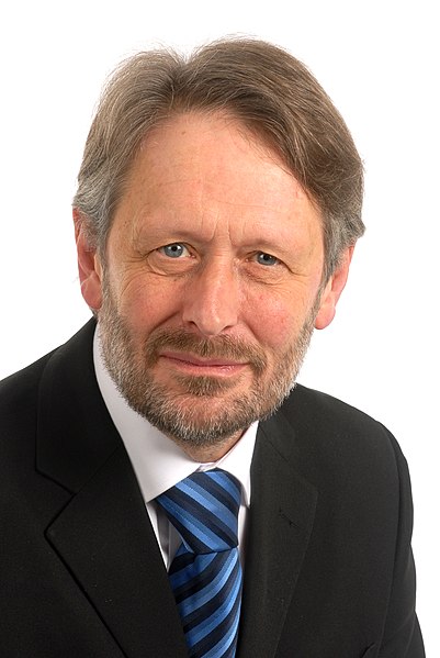 File:Peter Soulsby.JPG