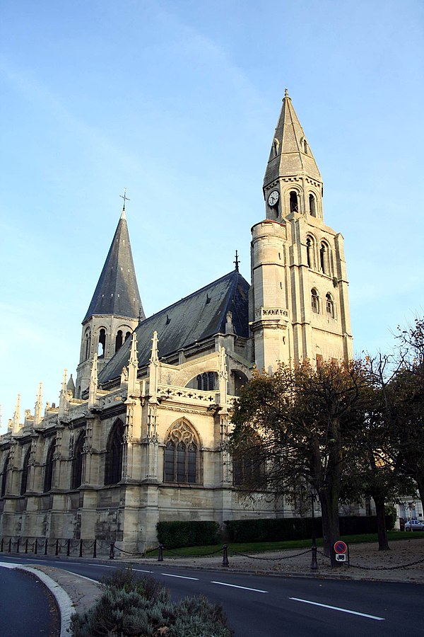 File:Poissy - Collégiale Notre-Dame03.jpg